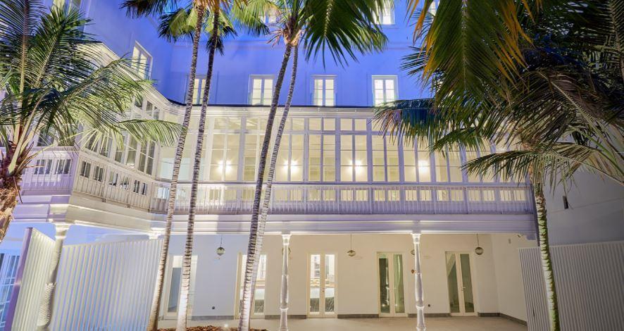 Tandem Palacio Veedor De Galeras Suites Cádiz Exteriér fotografie