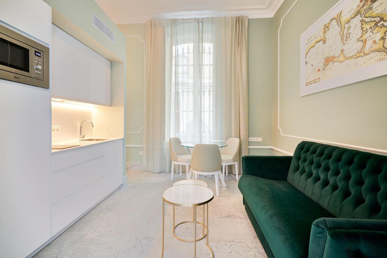 Tandem Palacio Veedor De Galeras Suites Cádiz Exteriér fotografie
