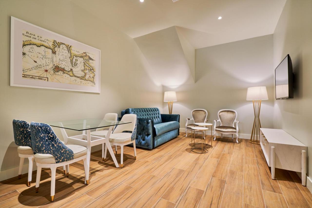 Tandem Palacio Veedor De Galeras Suites Cádiz Exteriér fotografie