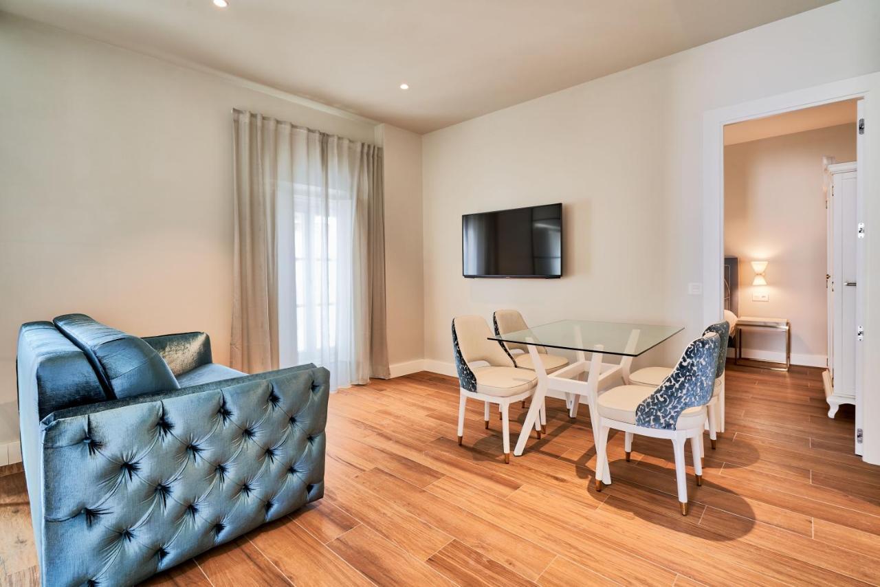 Tandem Palacio Veedor De Galeras Suites Cádiz Exteriér fotografie