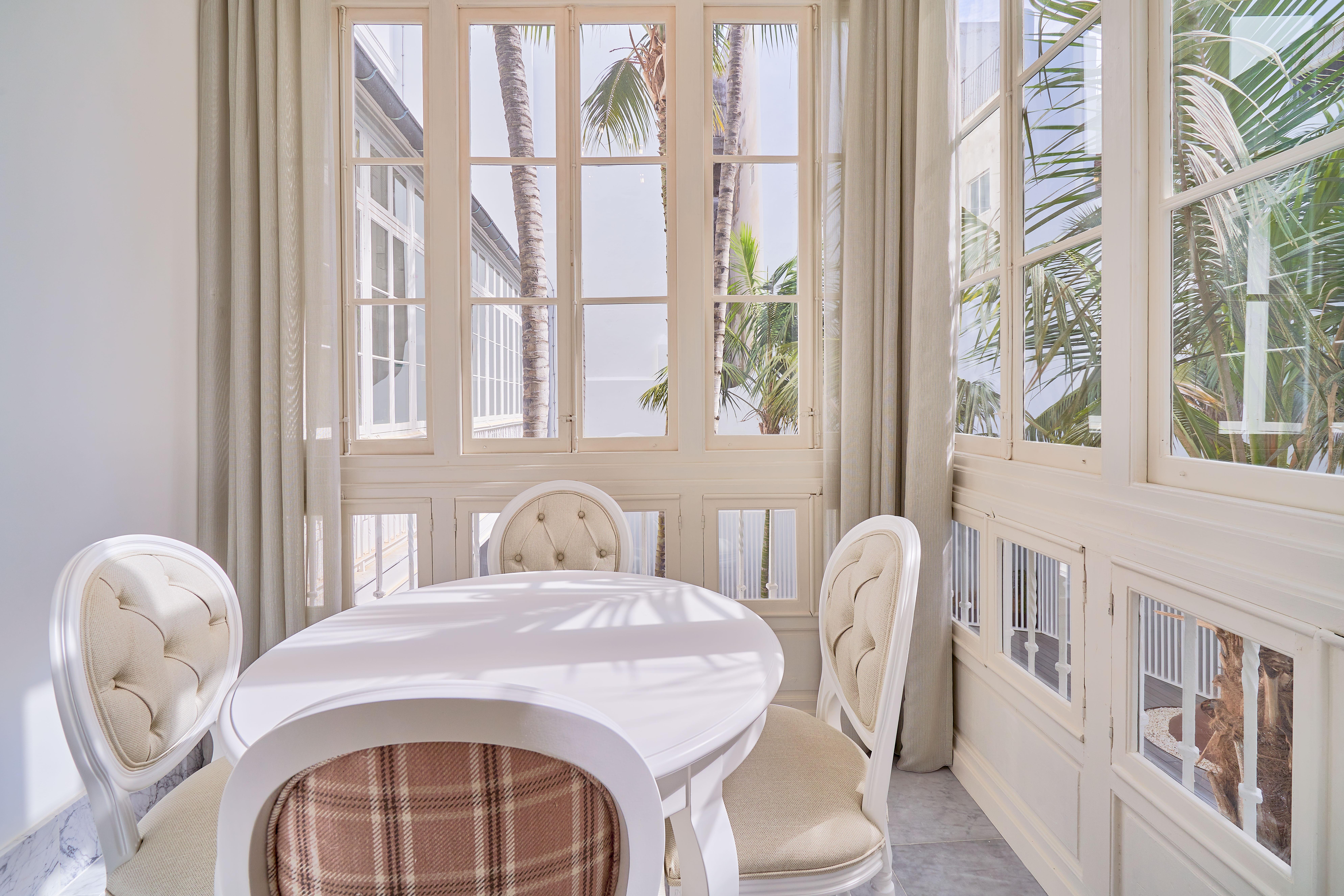 Tandem Palacio Veedor De Galeras Suites Cádiz Exteriér fotografie