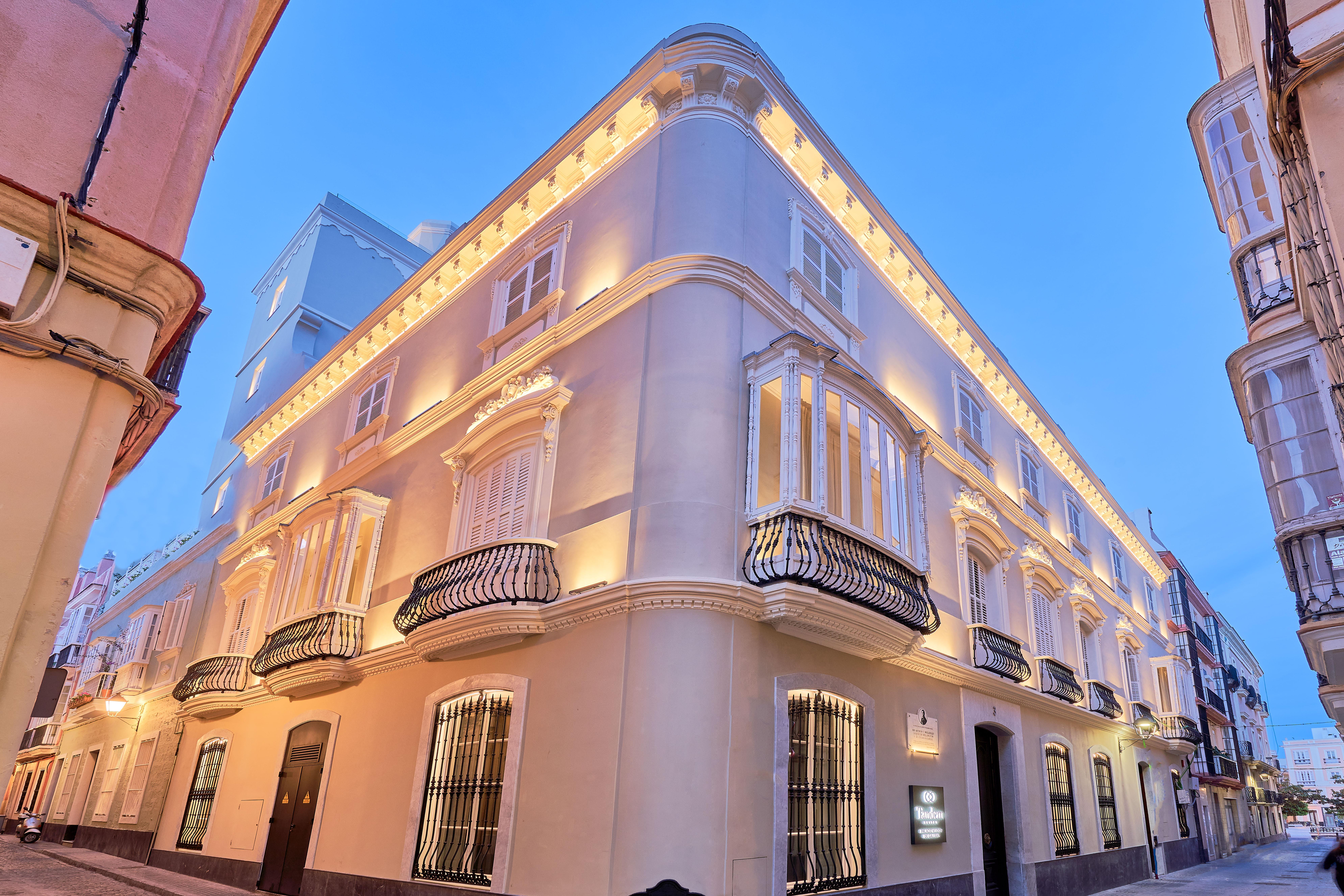 Tandem Palacio Veedor De Galeras Suites Cádiz Exteriér fotografie